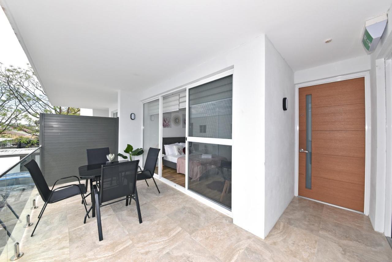 2X2 Modern Apartment Near Airport And City Perth Exterior photo