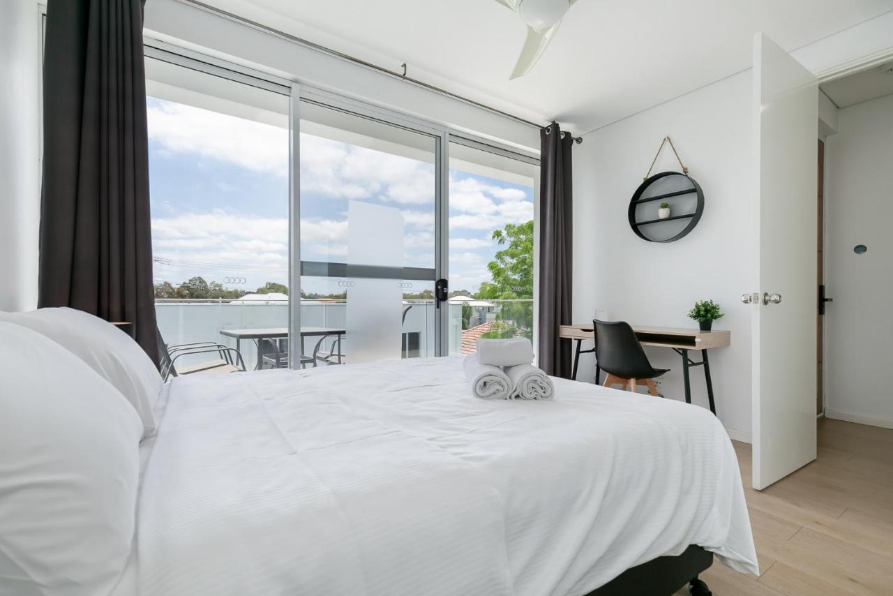 2X2 Modern Apartment Near Airport And City Perth Exterior photo